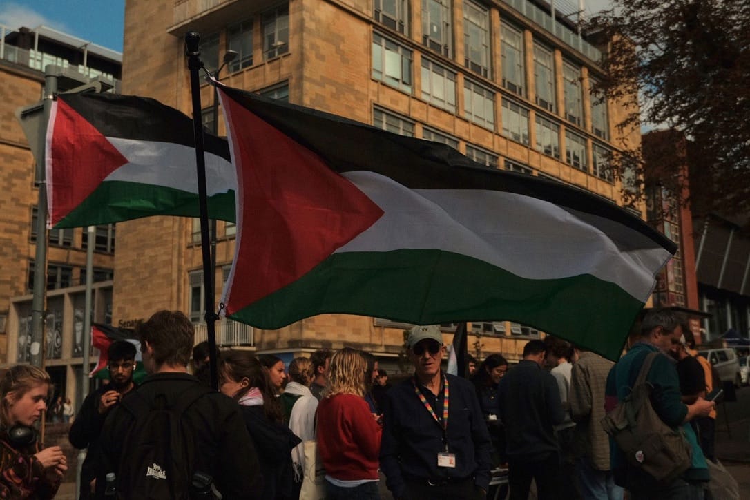 MP Carla Denyer says Home Office ‘refusing to help’ Palestinian students with Bristol places