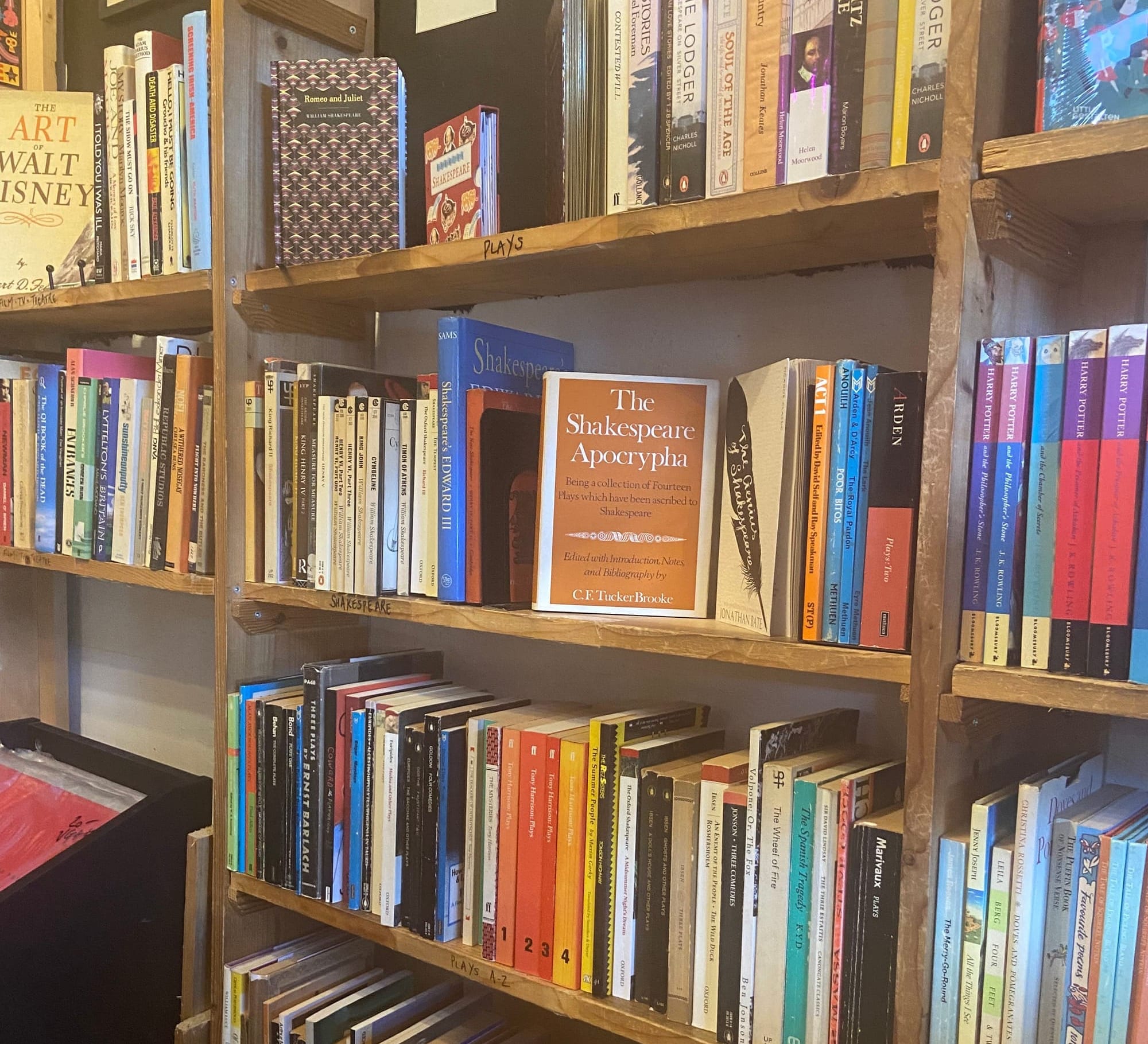 Gift ideas for the budget-conscious student