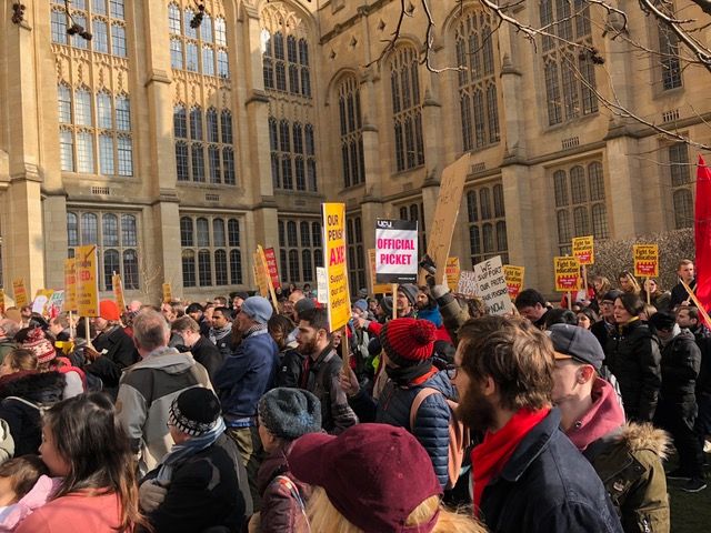 Ballot opens for UCU members to vote on latest proposals