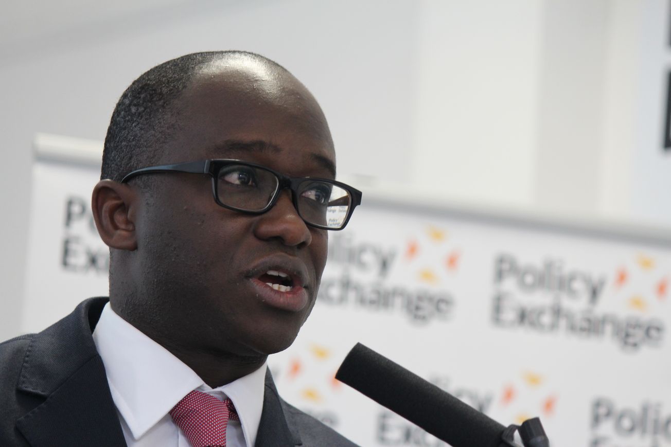 New charter urges universities to make mental health a 'top priority' as minister aims to improve student wellbeing