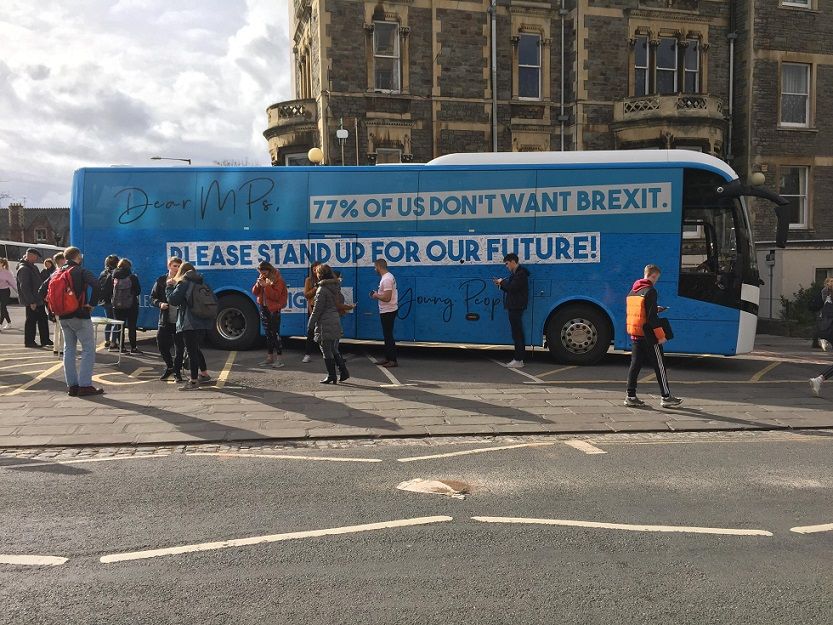 Bristol students decisively poll in favour of a People’s Vote as anti-Brexit bus arrives on campus