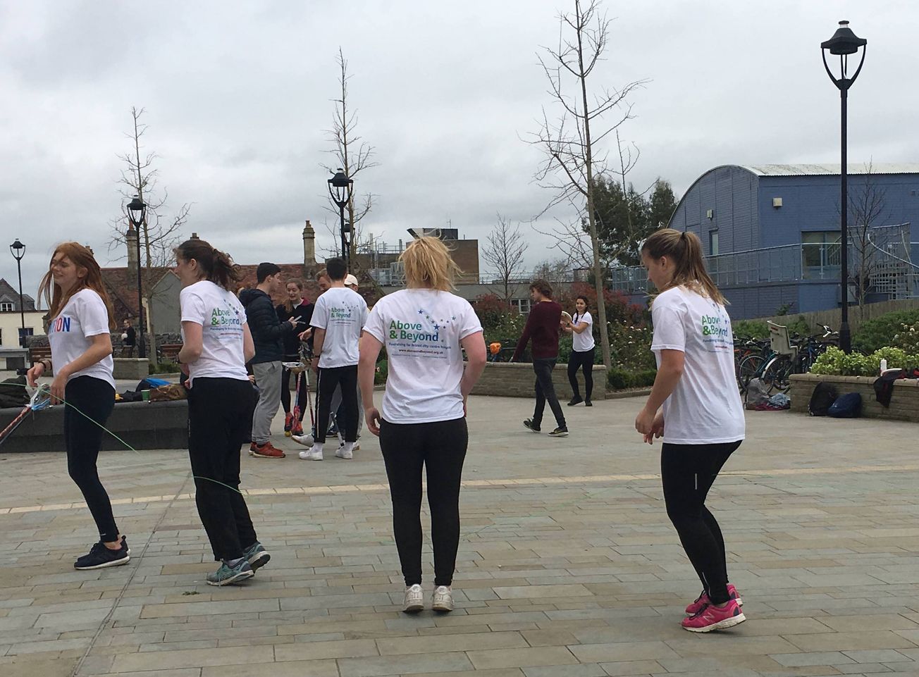Uni sports societies fundraise for hospitals’ mental health services