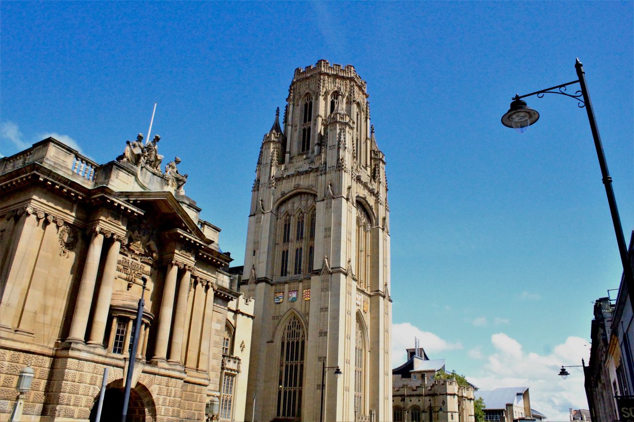 Calls grow for Uni to waive rent for two students who moved accommodation following domestic violence