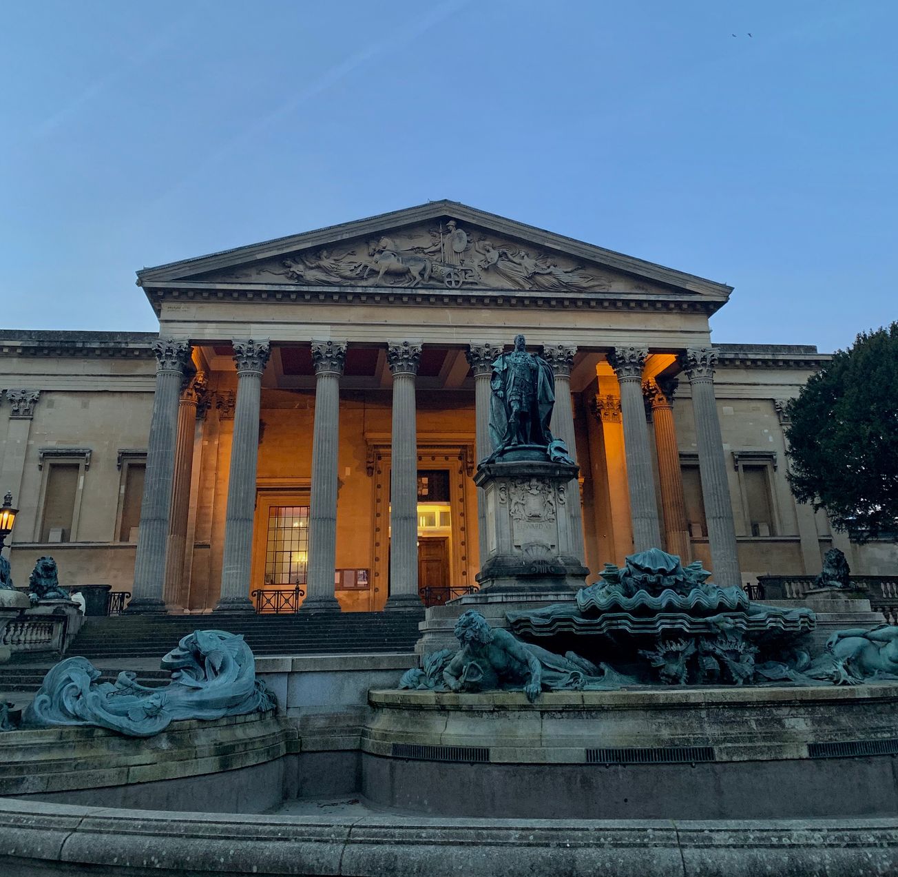 Bristol University Senate votes against motion to make online teaching the ‘default’ for TB1