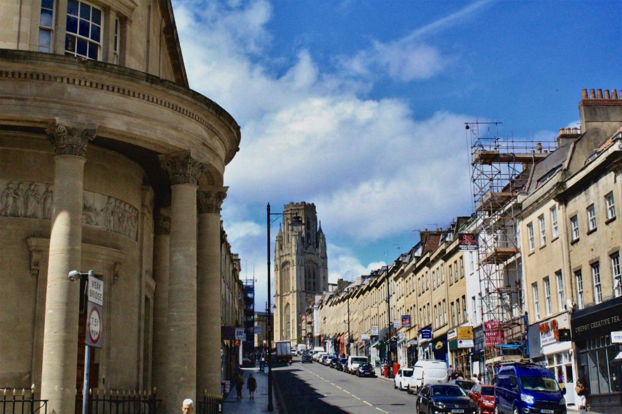 One in five Bristol students plan to move in with strangers next year