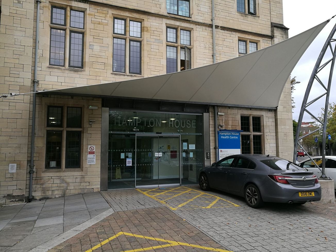 The winter wellbeing pandemic: '18 to 24-year-olds most likely to struggle with loneliness at Christmas'