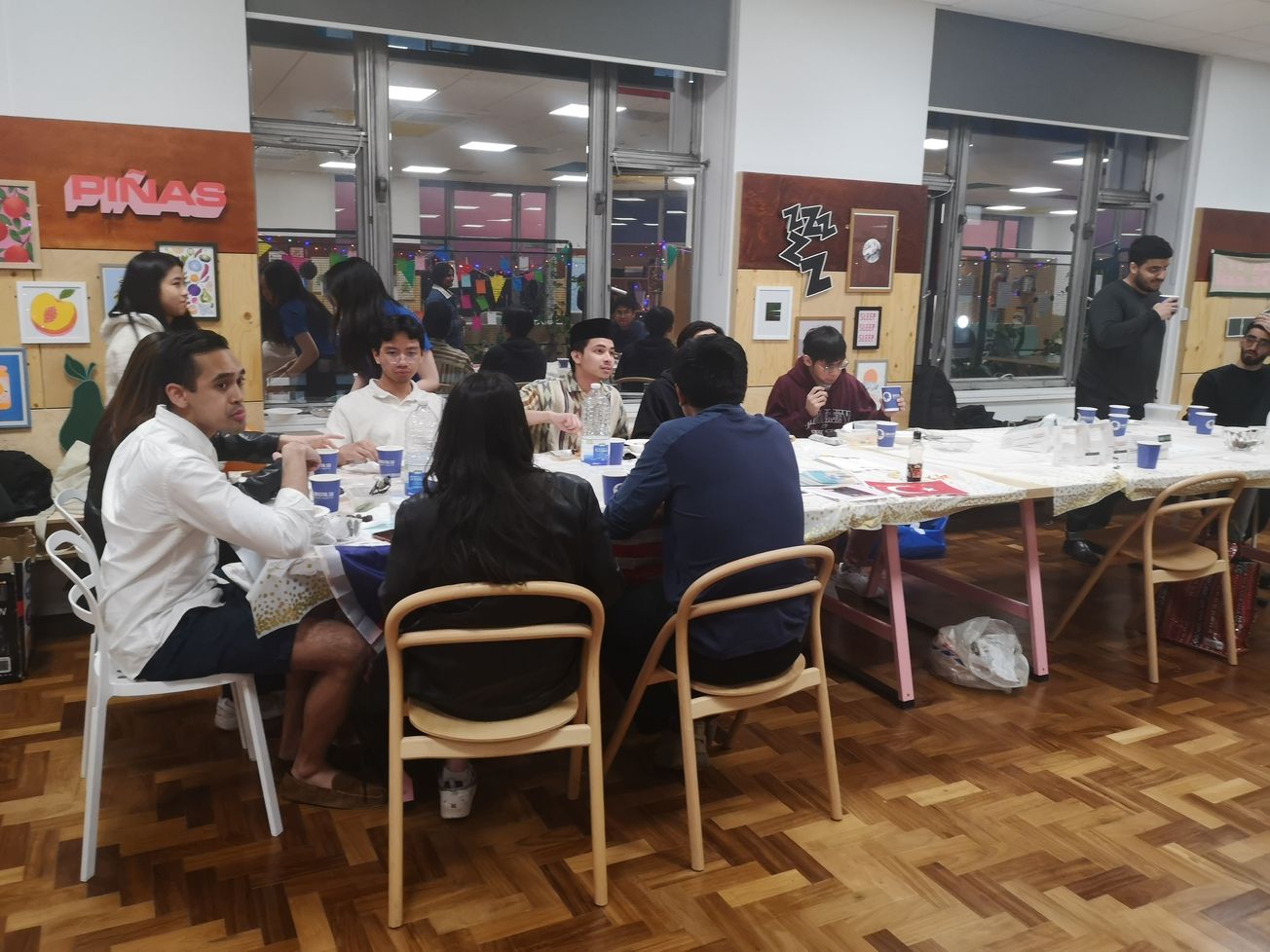 Bristol Muslim students mark the end of Ramadan with Bazaar