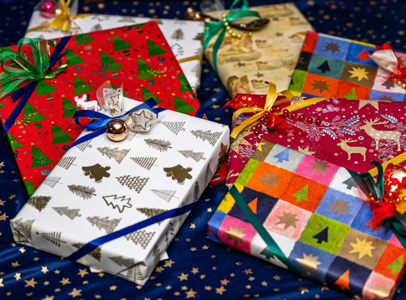 'Tis the season...to think about conspicuous consumption